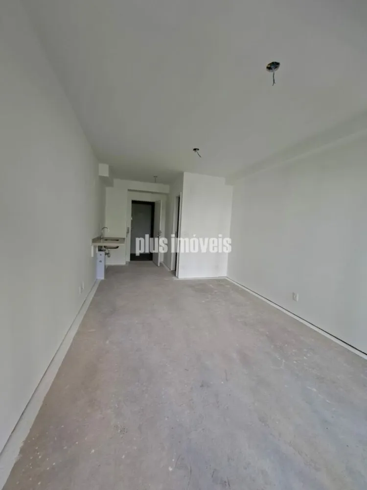 Apartamento, 1 quarto, 27 m² - Foto 2