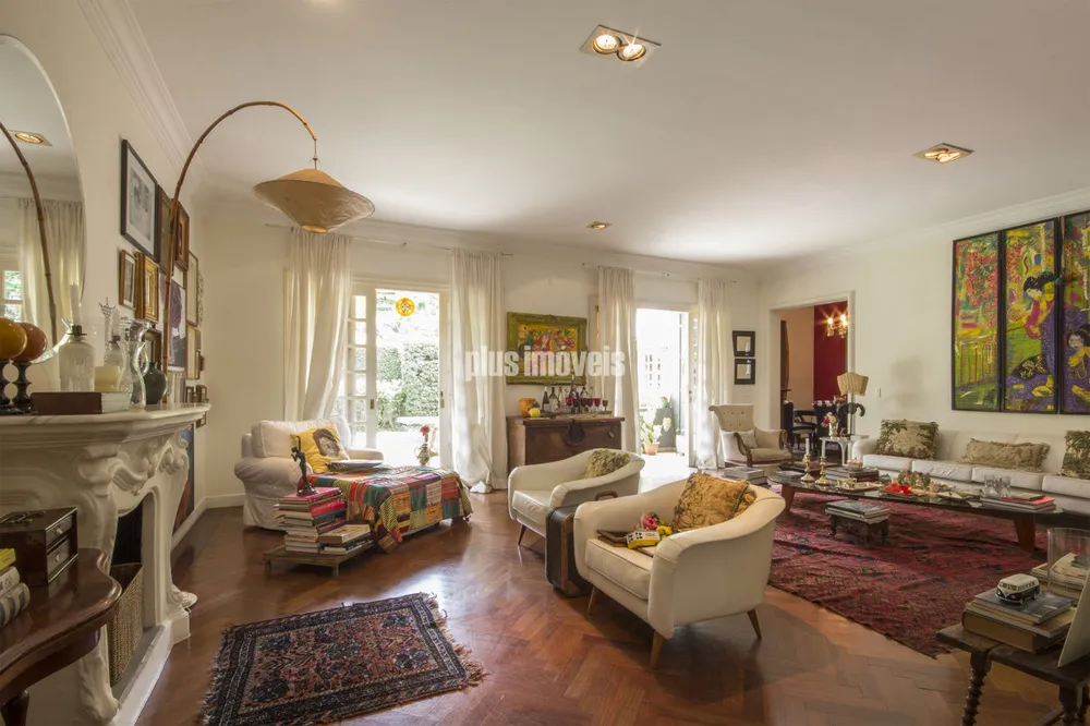 Casa, 4 quartos, 258 m² - Foto 2