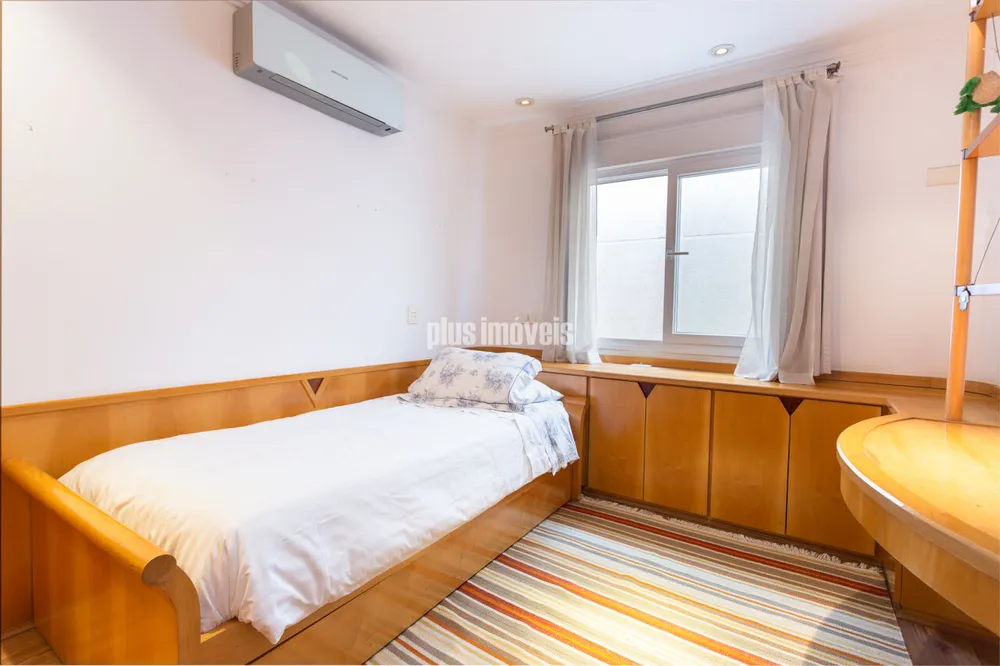 Casa, 3 quartos, 260 m² - Foto 1