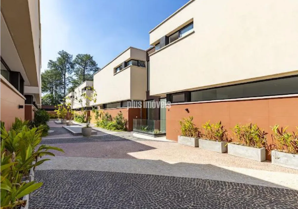 Casa de Condomínio, 4 quartos - Foto 1