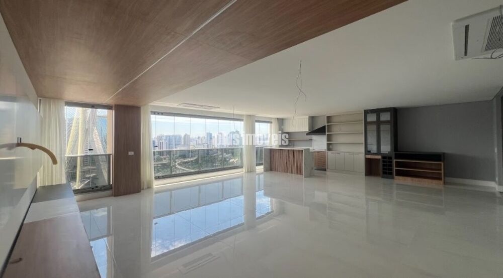 Apartamento, 3 quartos, 186 m² - Foto 1