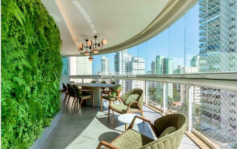 Apartamento, 3 quartos, 210 m² - Foto 1