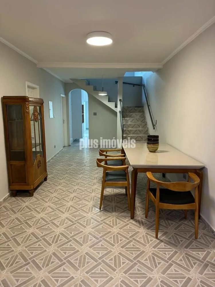 Casa à venda com 4 quartos, 215m² - Foto 3