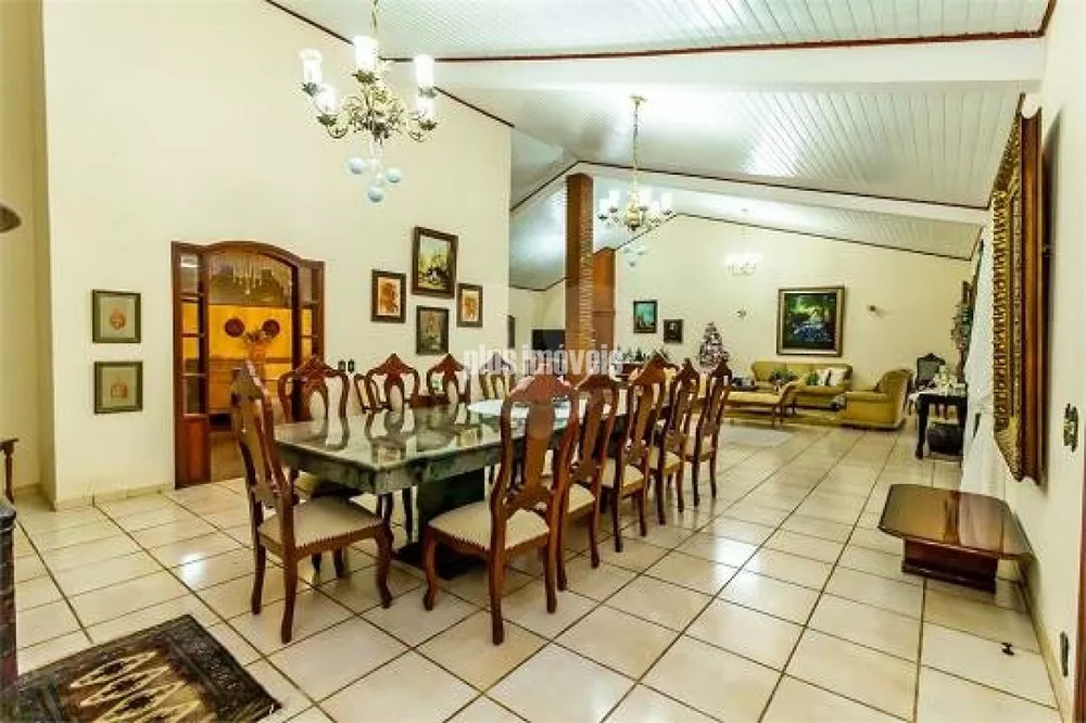 Casa de Condomínio à venda com 3 quartos, 800m² - Foto 3