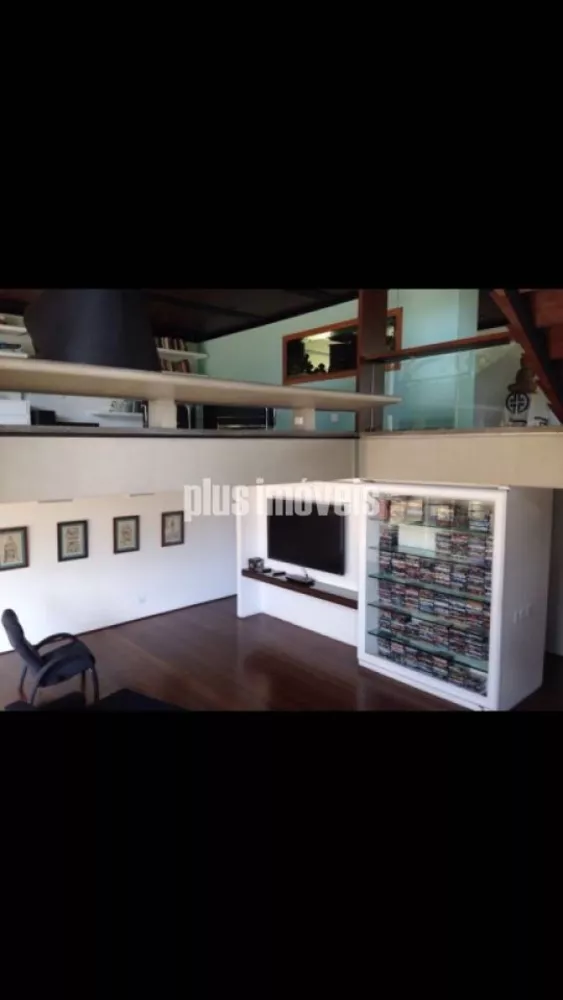 Casa, 4 quartos, 1245 m² - Foto 1