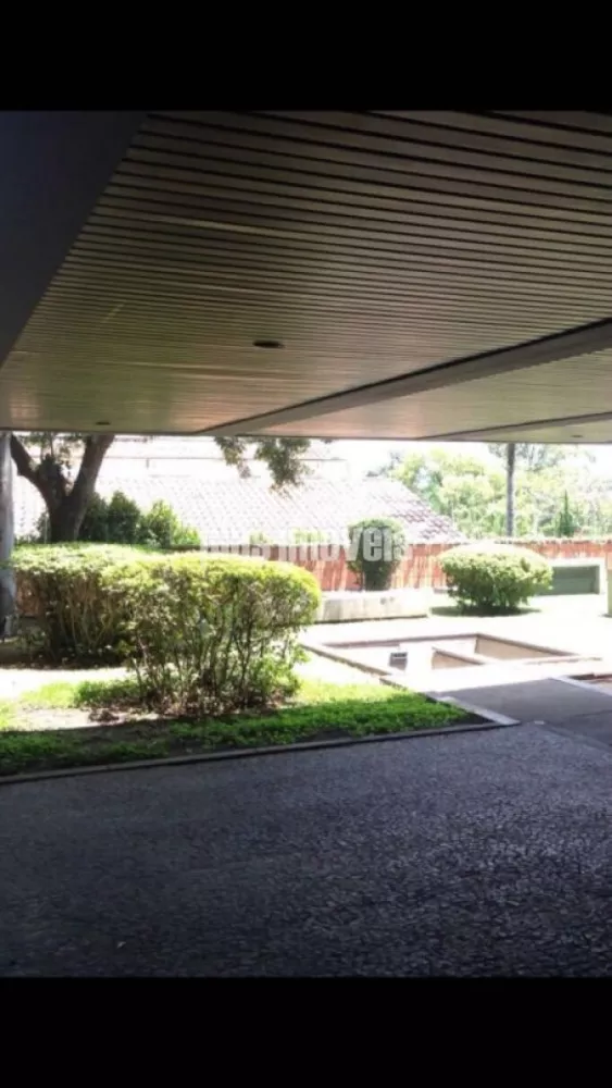 Casa, 4 quartos, 1245 m² - Foto 2