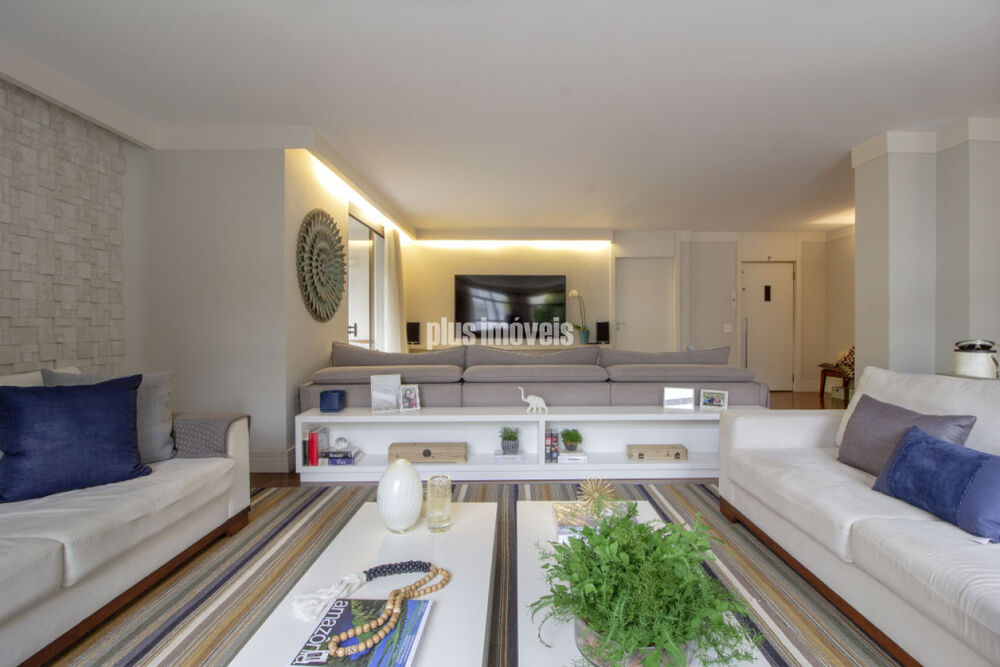 Apartamento, 4 quartos, 232 m² - Foto 2