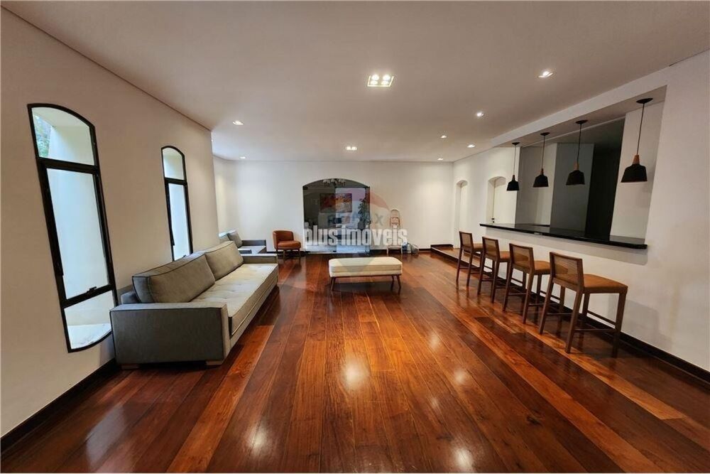 Apartamento, 3 quartos, 248 m² - Foto 2