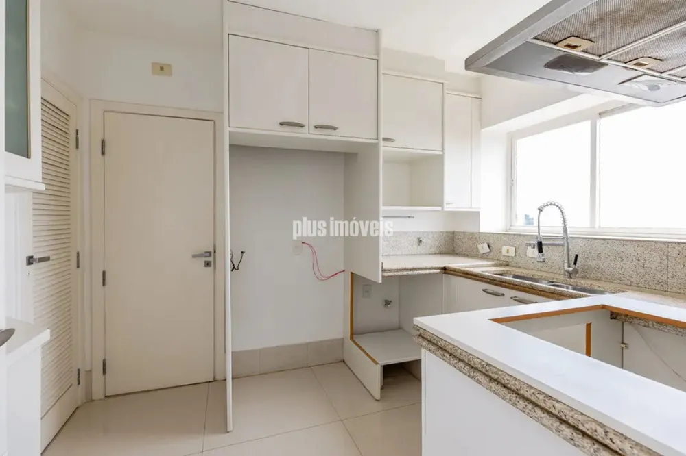 Apartamento, 4 quartos, 347 m² - Foto 2
