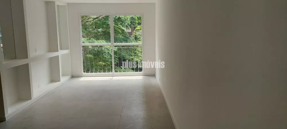 Apartamento à venda com 3 quartos, 78m² - Foto 2