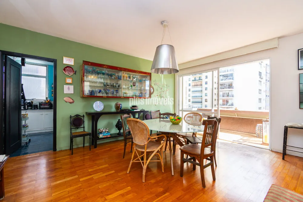 Apartamento, 3 quartos, 210 m² - Foto 1