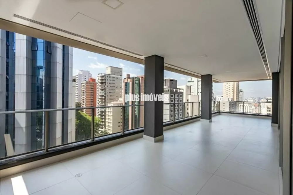 Apartamento à venda com 3 quartos, 270m² - Foto 1