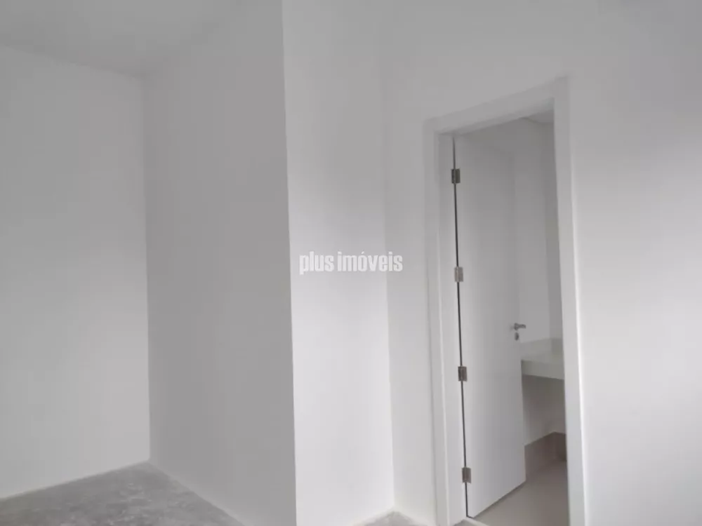 Apartamento à venda com 3 quartos, 270m² - Foto 12