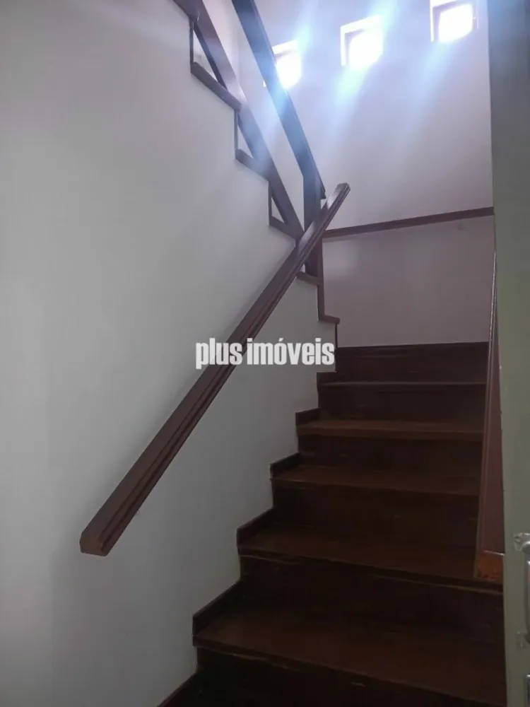 Casa, 4 quartos, 349 m² - Foto 1