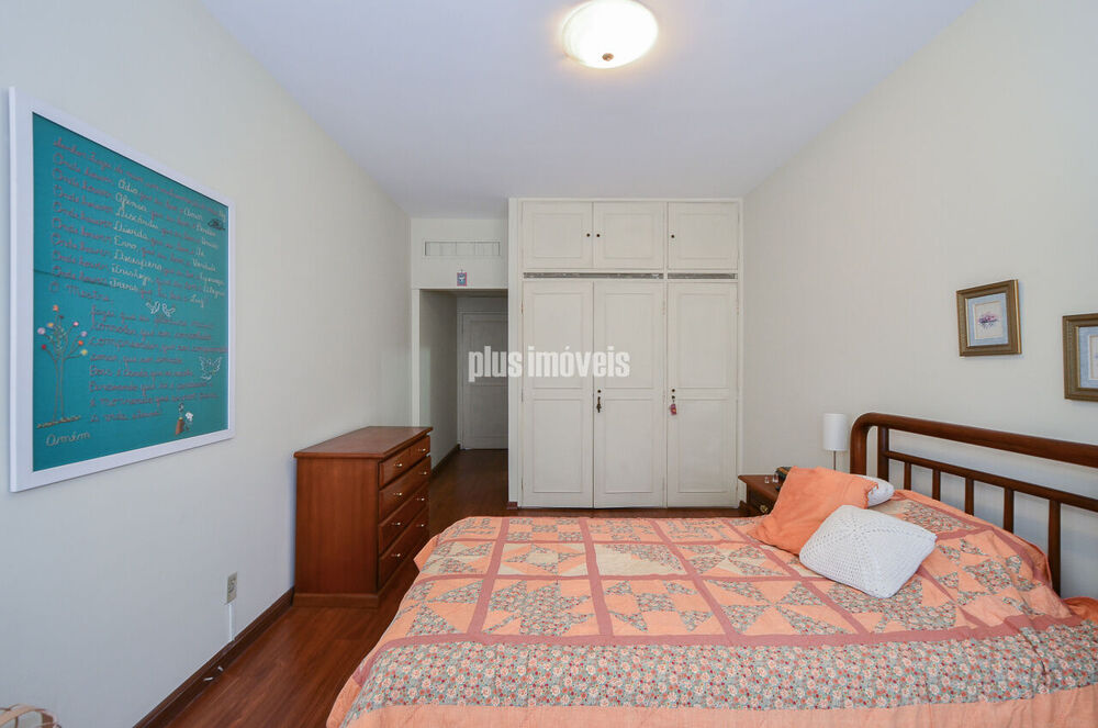 Apartamento, 3 quartos, 215 m² - Foto 1