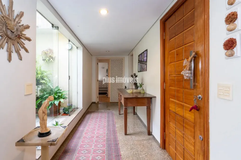 Apartamento, 3 quartos, 227 m² - Foto 1