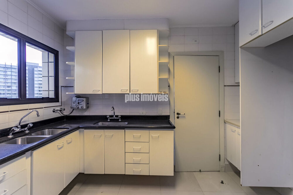 Apartamento, 4 quartos, 233 m² - Foto 4
