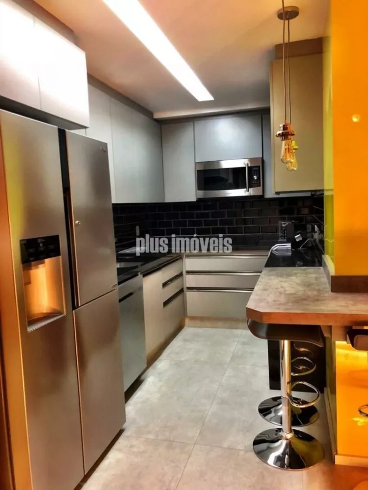 Apartamento à venda com 2 quartos, 142m² - Foto 2