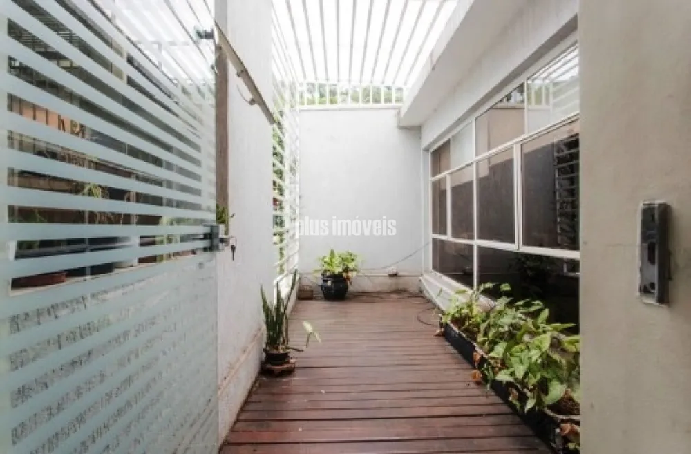 Prédio Inteiro, 587 m² - Foto 1