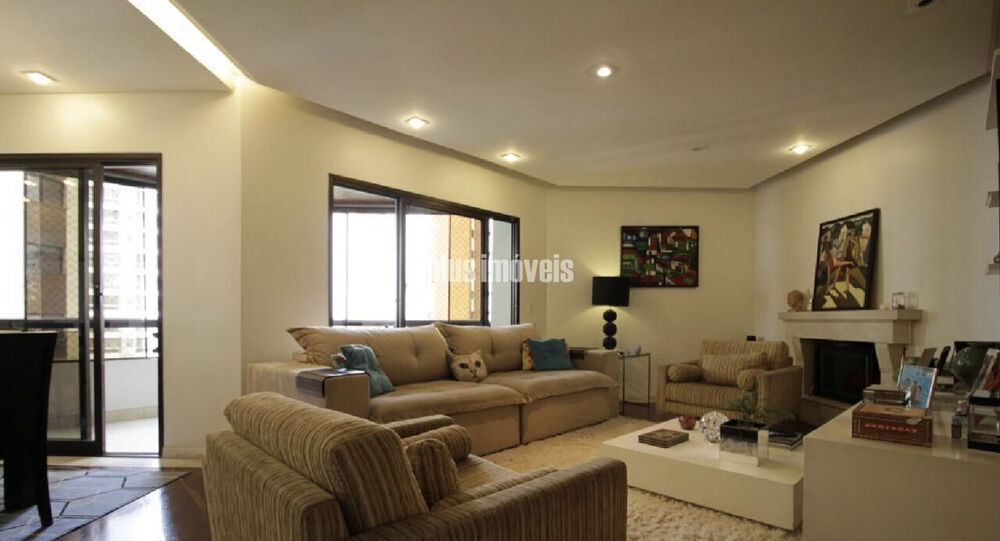 Apartamento, 3 quartos, 168 m² - Foto 1