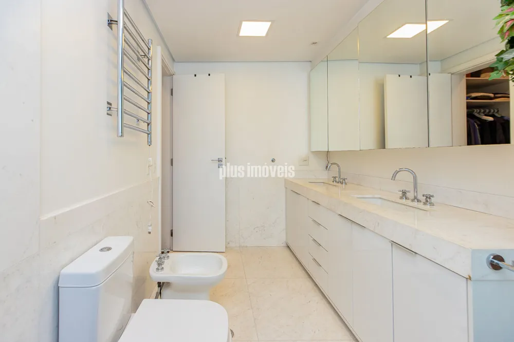 Apartamento, 3 quartos, 276 m² - Foto 1