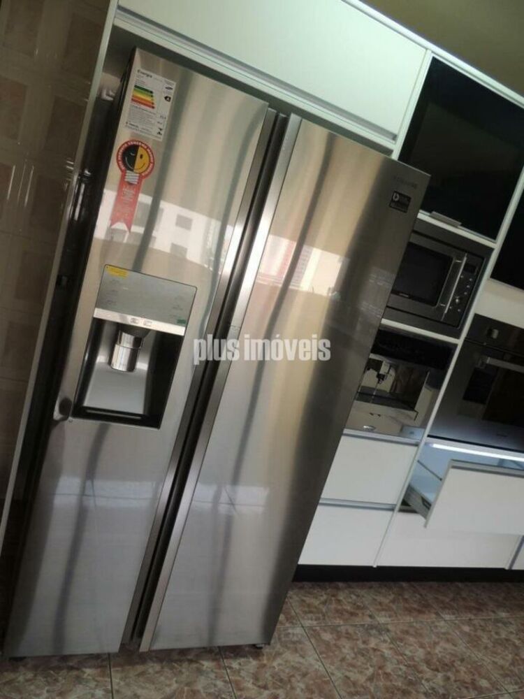 Apartamento à venda com 4 quartos, 216m² - Foto 22