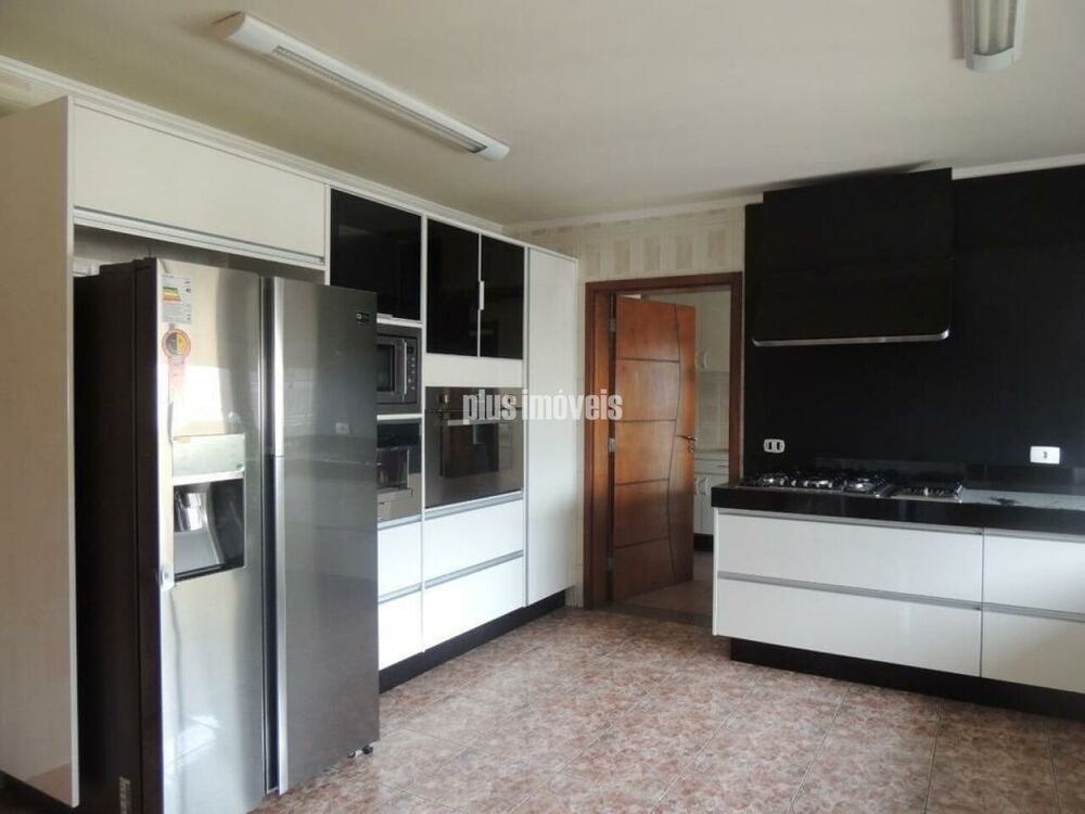 Apartamento à venda com 4 quartos, 216m² - Foto 21