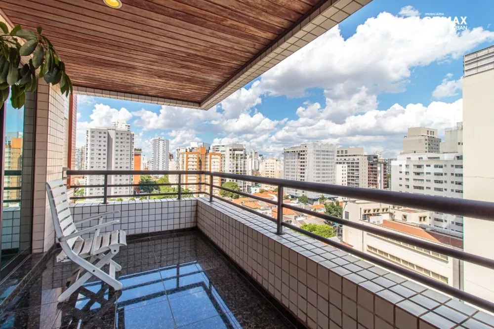 Apartamento à venda com 4 quartos, 176m² - Foto 1