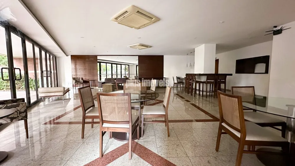 Apartamento, 3 quartos, 226 m² - Foto 1