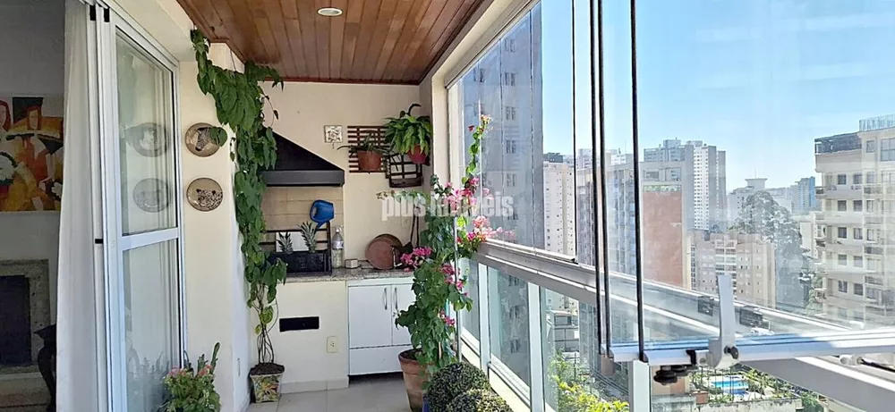 Apartamento à venda com 3 quartos, 129m² - Foto 4