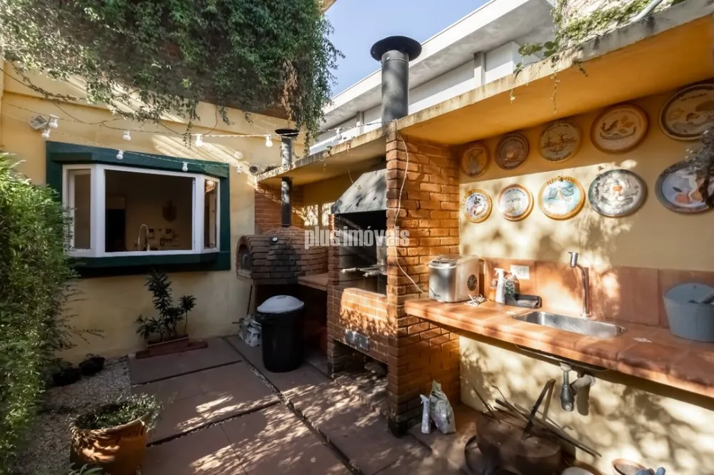 Casa, 4 quartos, 306 m² - Foto 2