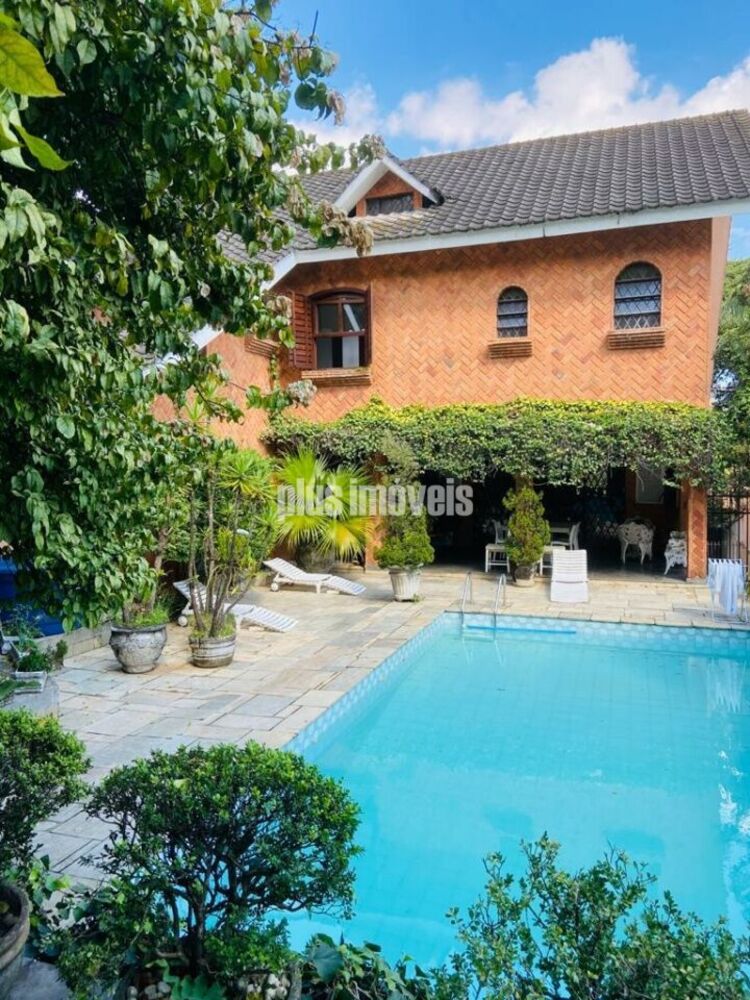 Casa à venda com 6 quartos, 600m² - Foto 6