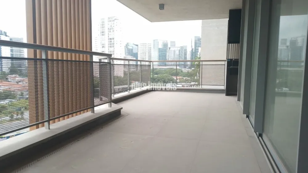 Apartamento, 3 quartos, 197 m² - Foto 1