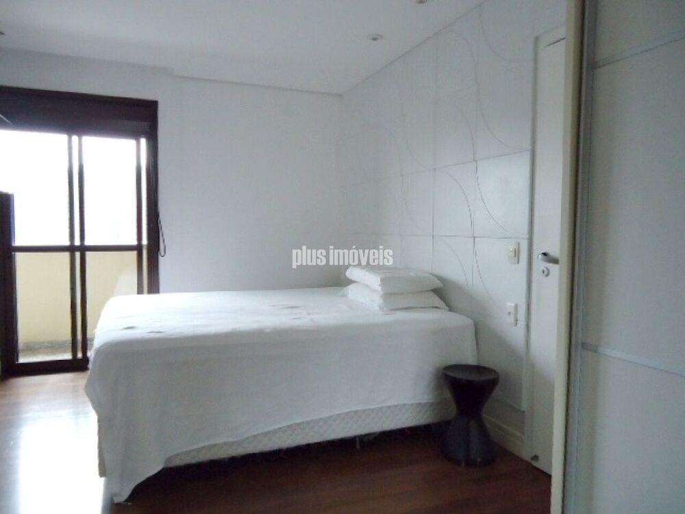 Apartamento, 4 quartos, 220 m² - Foto 2