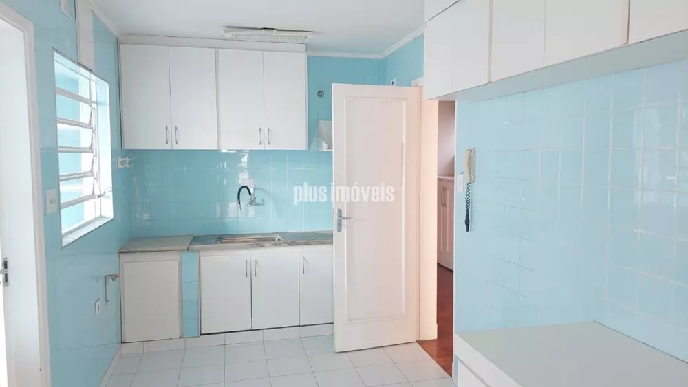 Apartamento à venda com 3 quartos, 174m² - Foto 2