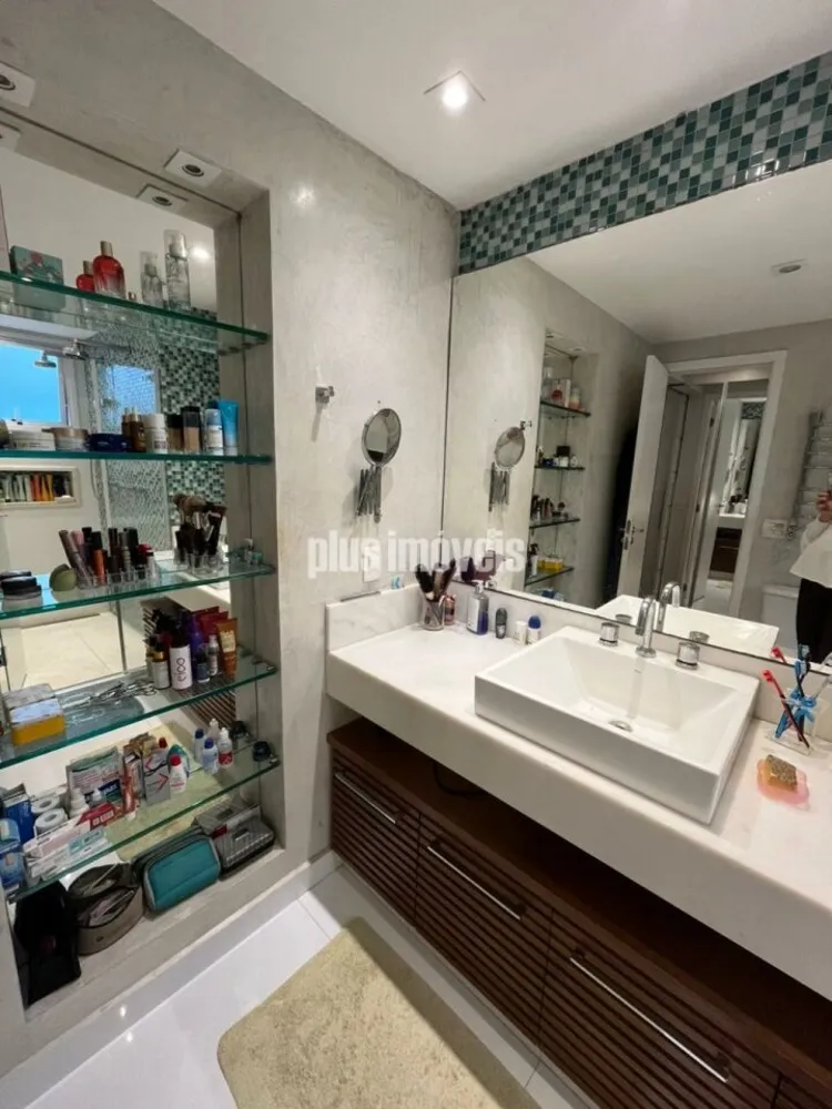 Apartamento, 3 quartos, 233 m² - Foto 3