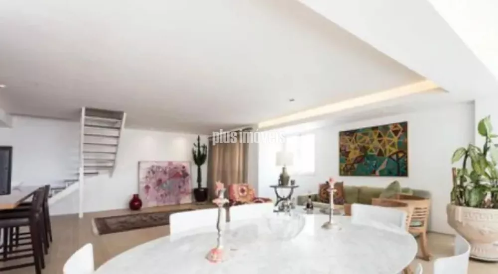 Apartamento, 3 quartos, 180 m² - Foto 2