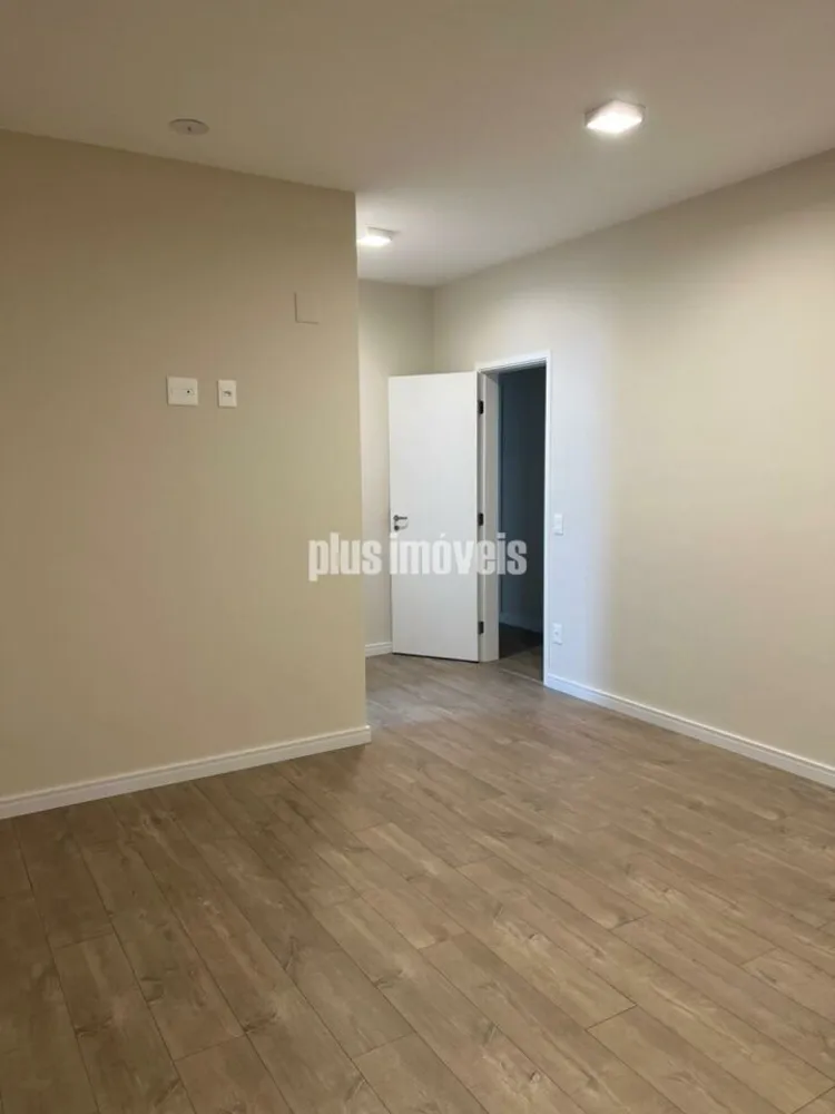 Apartamento, 3 quartos, 186 m² - Foto 2