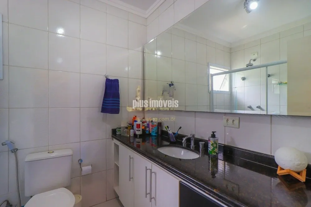 Casa, 4 quartos, 200 m² - Foto 1