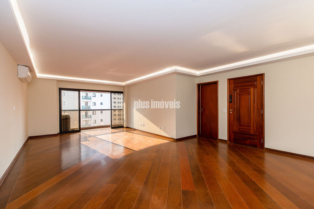 Apartamento, 3 quartos, 150 m² - Foto 1