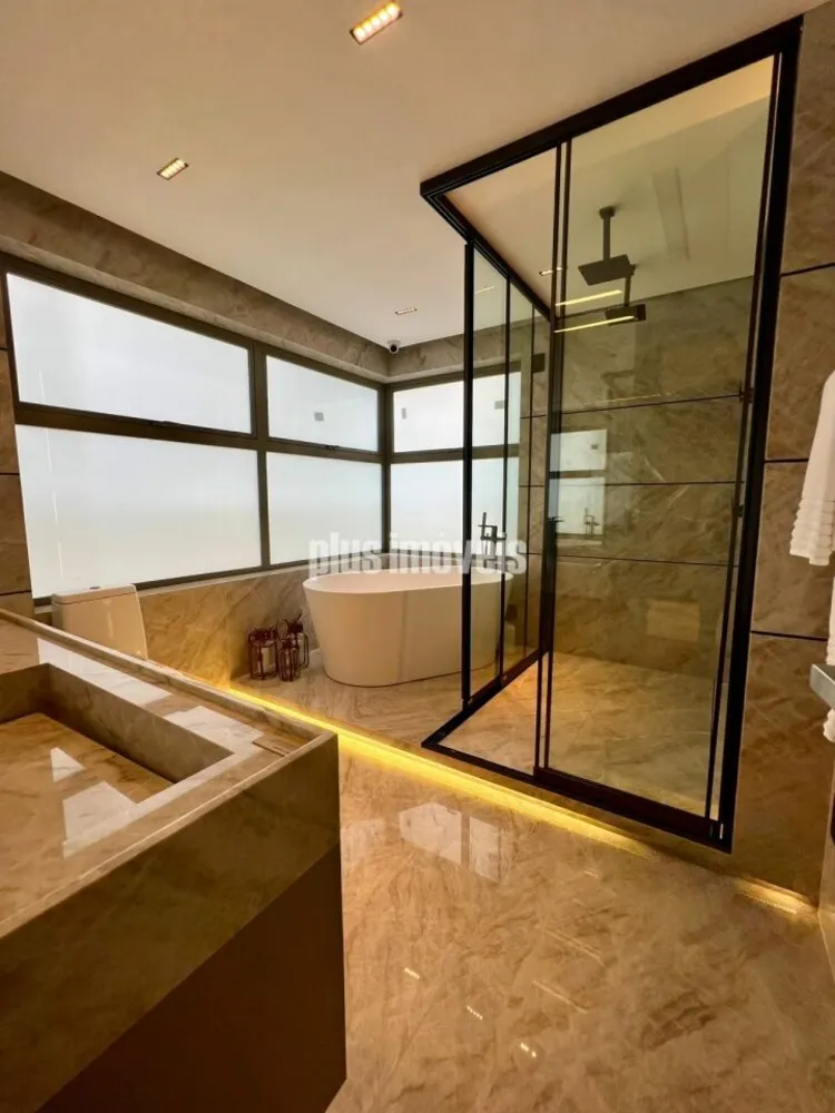 Apartamento, 4 quartos, 355 m² - Foto 1