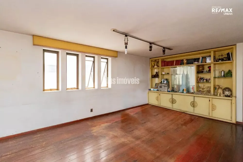 Apartamento, 3 quartos, 220 m² - Foto 2