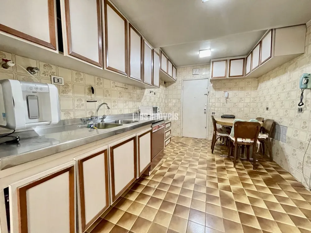 Apartamento, 3 quartos, 131 m² - Foto 1
