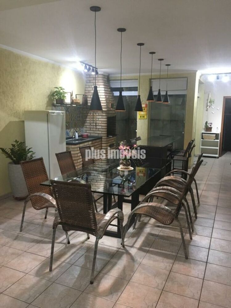 Casa, 4 quartos, 240 m² - Foto 8