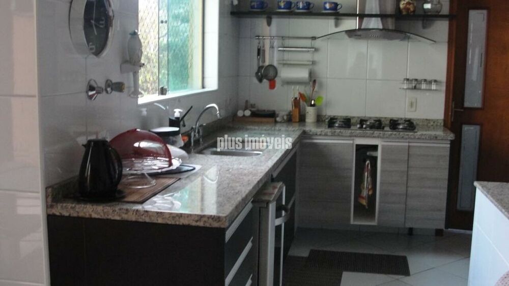 Casa, 4 quartos, 240 m² - Foto 5