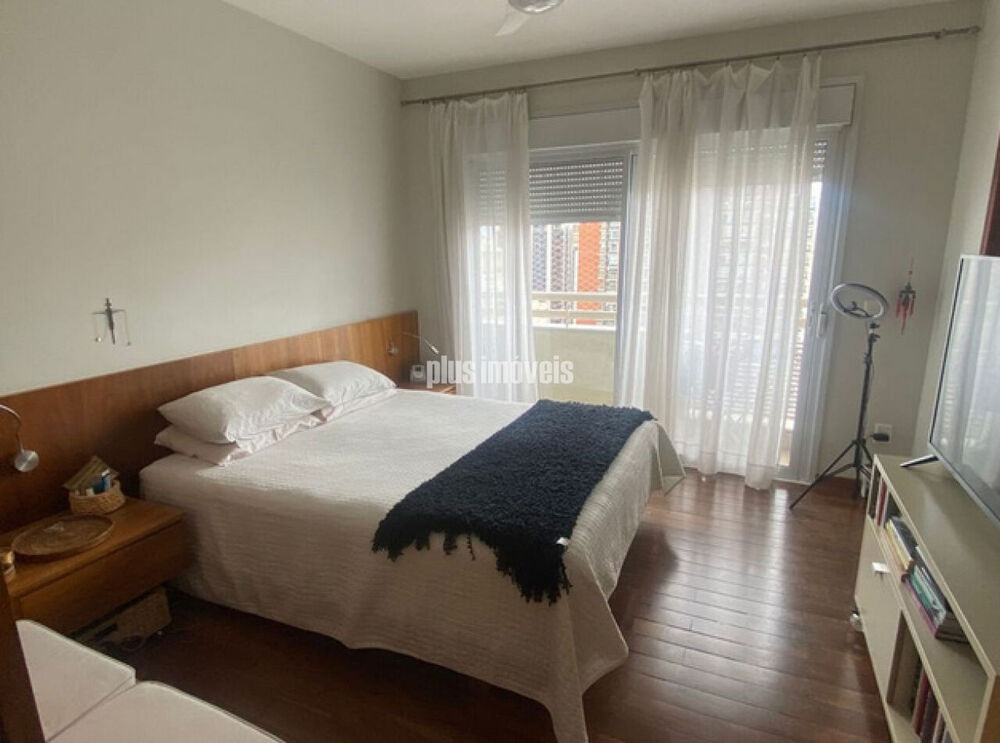 Apartamento, 3 quartos, 205 m² - Foto 1