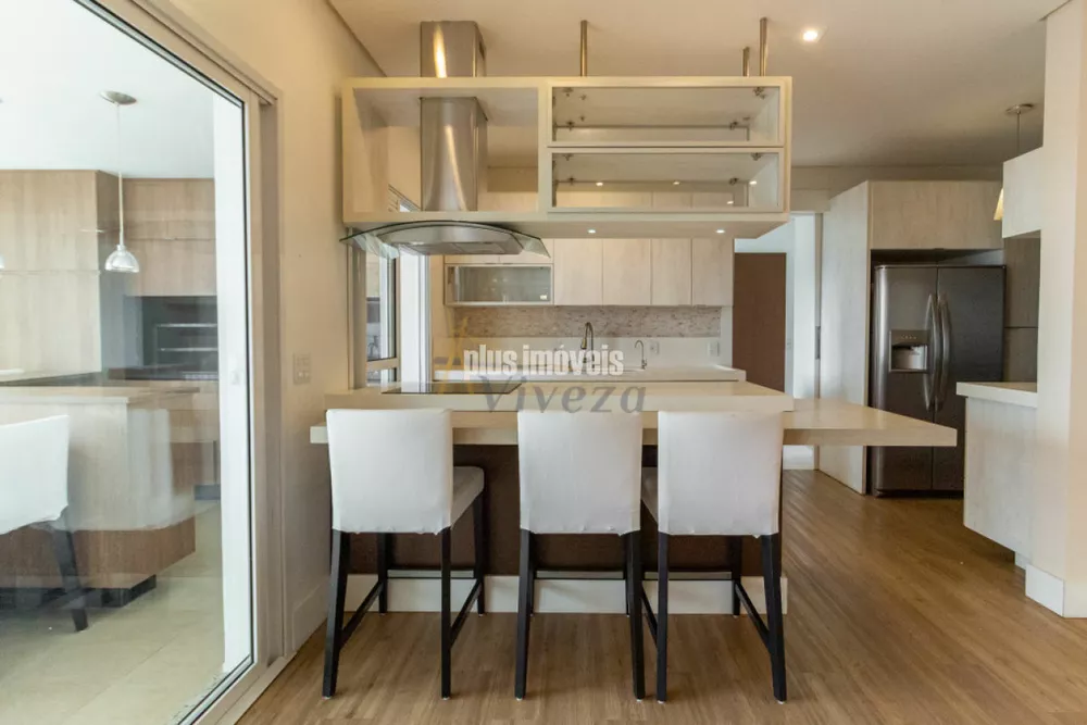 Apartamento à venda com 3 quartos, 146m² - Foto 3