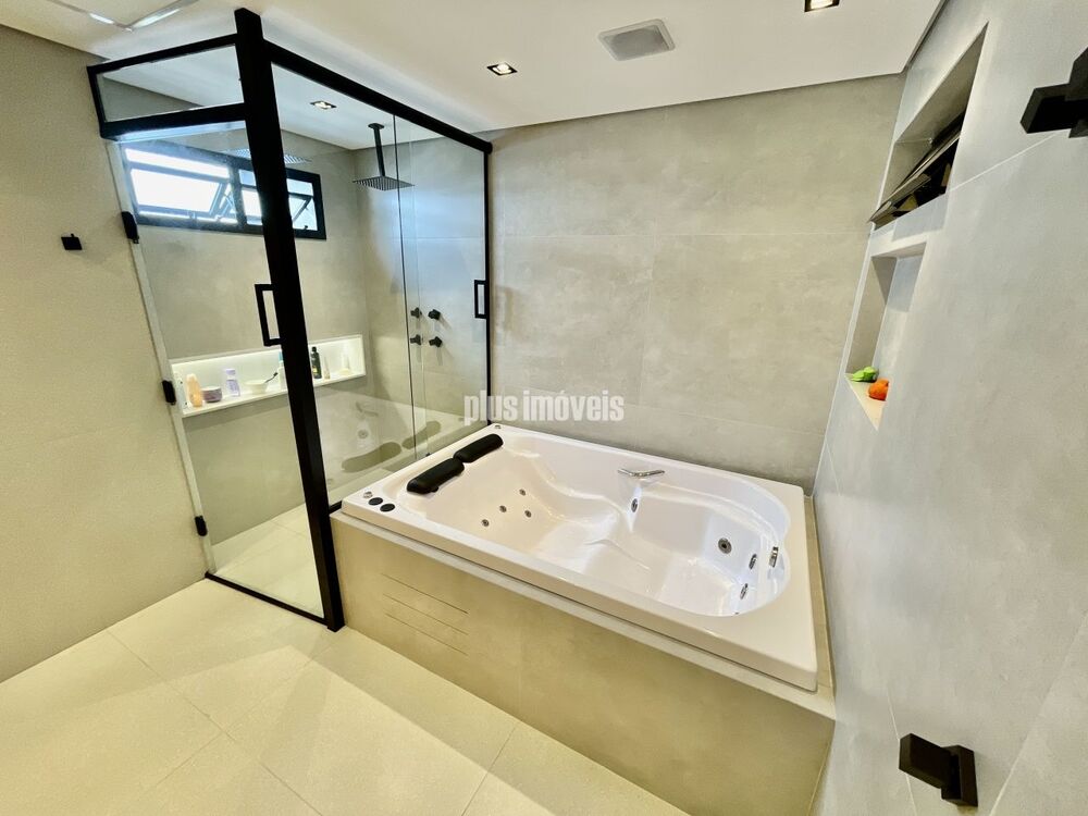 Apartamento, 3 quartos, 203 m² - Foto 2