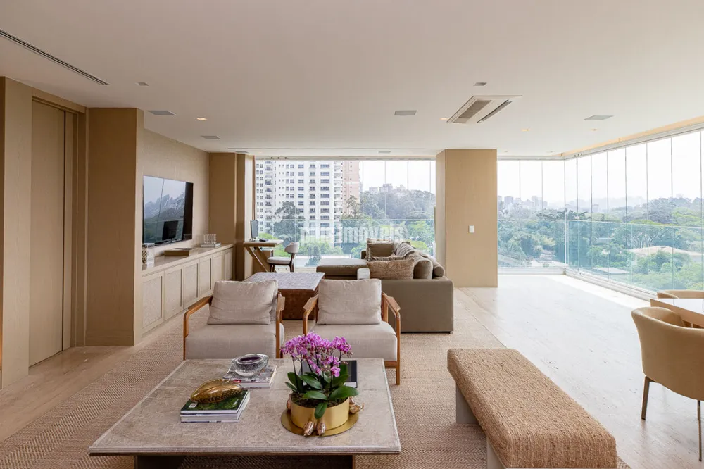 Apartamento, 3 quartos, 233 m² - Foto 1
