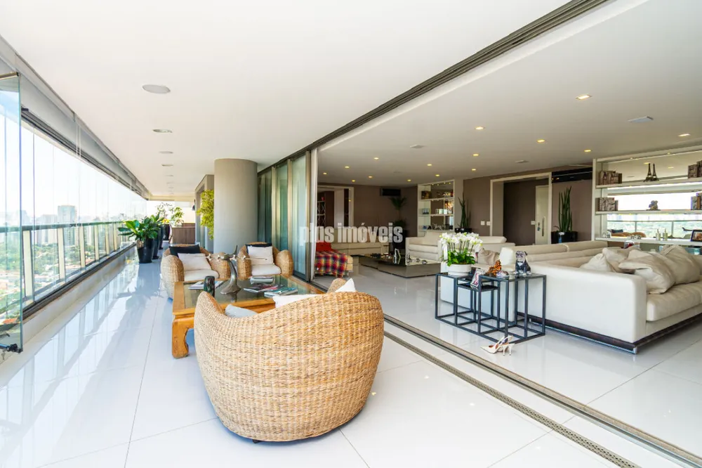Apartamento, 3 quartos, 485 m² - Foto 1